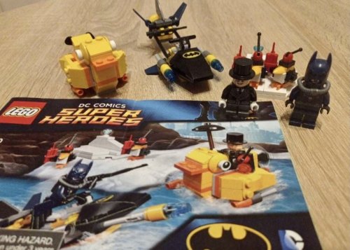 Фото Блоковий конструктор LEGO Super Heroes Лицом к лицу с Пингвином (76010) від користувача Maya