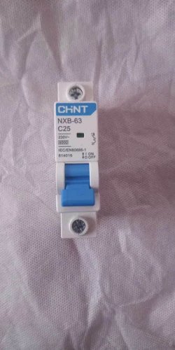 Фото Автоматичний вимикач модульний Chint NXB-63 1P C16 6kA (814014) від користувача Zlk