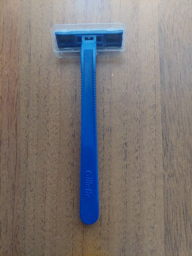 Фото бритва / станок для гоління Gillette Бритва  2 одноразовая 5 шт (3014260282684) від користувача Влад Некрасов