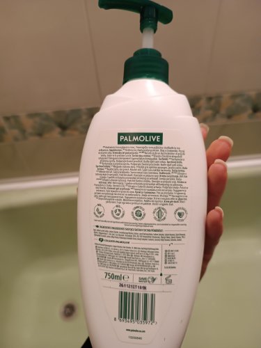 Фото гель для душу PALMOLIVE Гель-крем для душа  Натурэль Роскошная мягкость Черная орхидея и увлажняющее молочко, 750 мл (869349 від користувача Alionushka