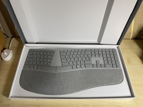 Фото Клавіатура Microsoft Surface Ergonomic Keyboard (3RA-00022) від користувача shugar