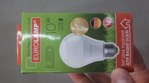 Фото Світлодіодна лампа LED EUROLAMP LED ЕКО серия D А60 10W E27 3000K (LED-A60-10273(D)) від користувача Serhii Mykhelev