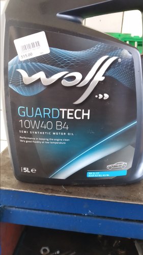 Фото Моторне масло Wolf Oil Guardtech 10W-40 5 л від користувача XOI