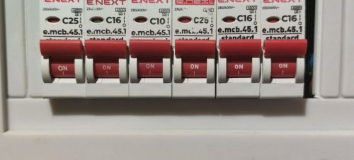 Фото Автоматичний вимикач E.NEXT e.mcb.stand.45.1.C10, 1р, 10А, C, 4,5 кА (s002007) від користувача Serhii