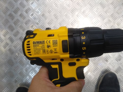 Фото Шурупокрут DeWALT DCD777D2T від користувача Odessamebel