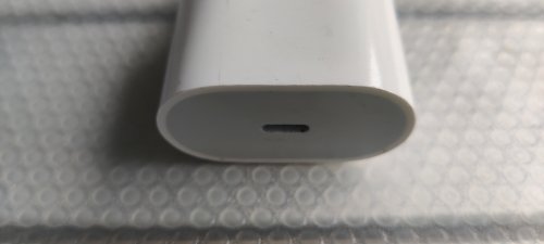 Фото Мережевий зарядний пристрій Apple USB-C Power Adapter 20W (MHJE3) від користувача N.George