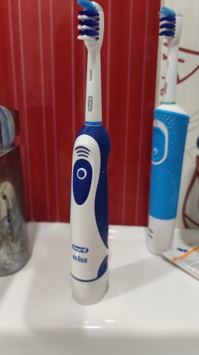 Фото Електрична зубна щітка Oral-B DB4 Expert від користувача Mexanik
