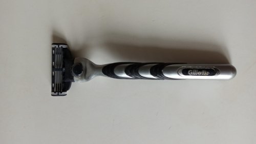 Фото  Gillette Станок для бритья мужской  Mach3 c 2 сменными картриджами (7702018020676) від користувача Turbo-Yurik