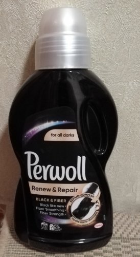 Фото Рідкий засіб для прання Perwoll Гель для делікатного прання Renew Black 990мл (9000101580327) від користувача 