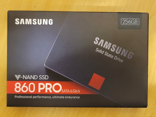 Фото SSD накопичувач Samsung 860 PRO 256 GB (MZ-76P256BW) від користувача Ironhide