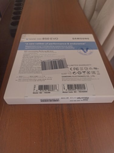Фото SSD накопичувач Samsung 850 EVO MZ-75E250B від користувача Григорій Піртахія
