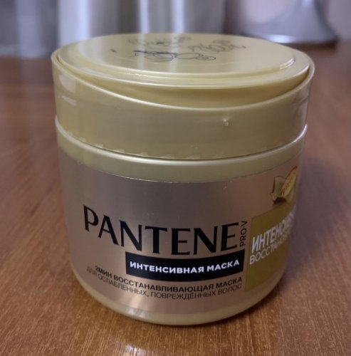 Фото  Pantene Pro-v Маска для волос  Pro-V Увлажнение и восстановление 300 мл (8001090435811) від користувача Maya