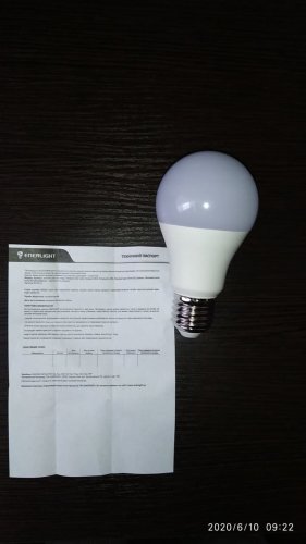 Фото Світлодіодна лампа LED Enerlight LED A60 12W 4100K E27 (A60E2712SMDNFR) від користувача uncle joseph
