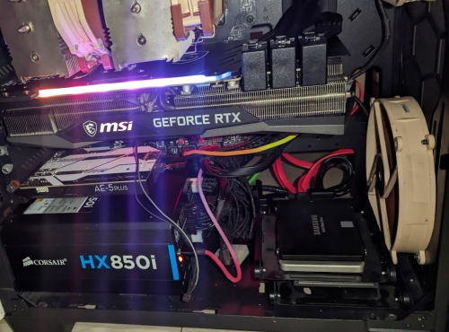 Фото Блок живлення Corsair HX850i (CP-9020073) від користувача General Sergal