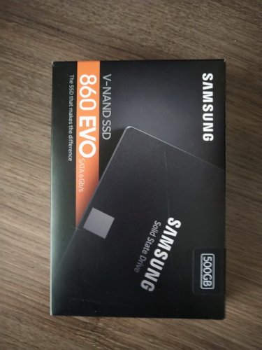 Фото SSD накопичувач Samsung 860 EVO 2.5 500 GB (MZ-76E500BW) від користувача SENA