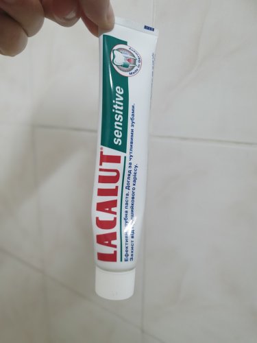 Фото зубна паста Lacalut Зубная паста Lacalut sensitive 50 мл (4010439201325) від користувача 2364275