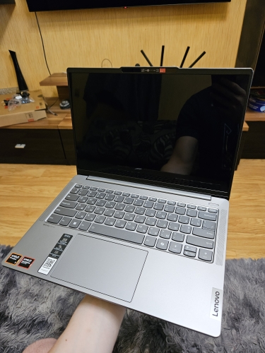 Фото Ноутбук Lenovo IdeaPad Pro 5 14AHP9 Arctic Grey (83D3003CRA) від користувача vitalii.kutovoi