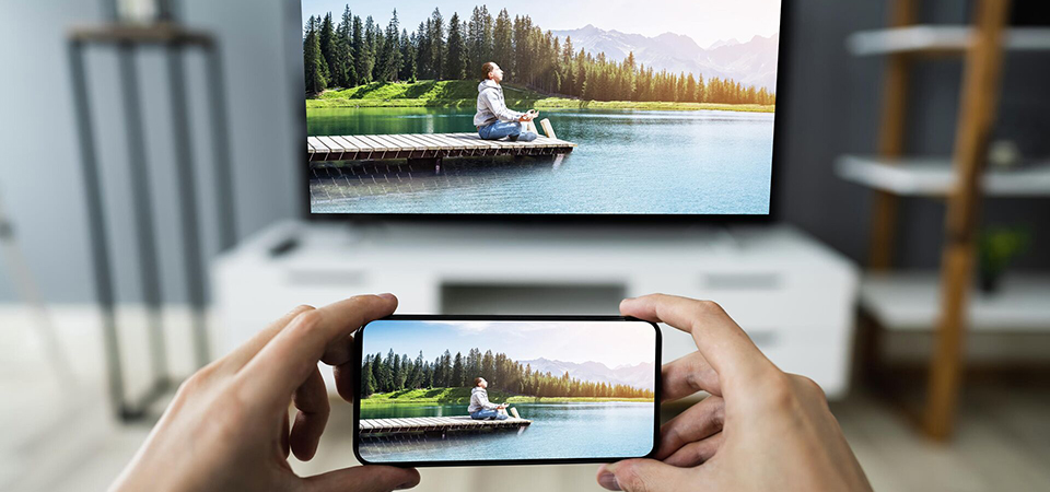 Не знаєте, як підключити Samsung до телевізора?